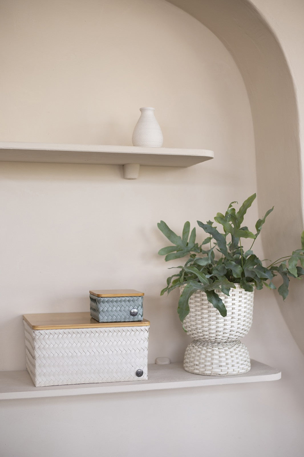 Diabolo Twist Planter Small