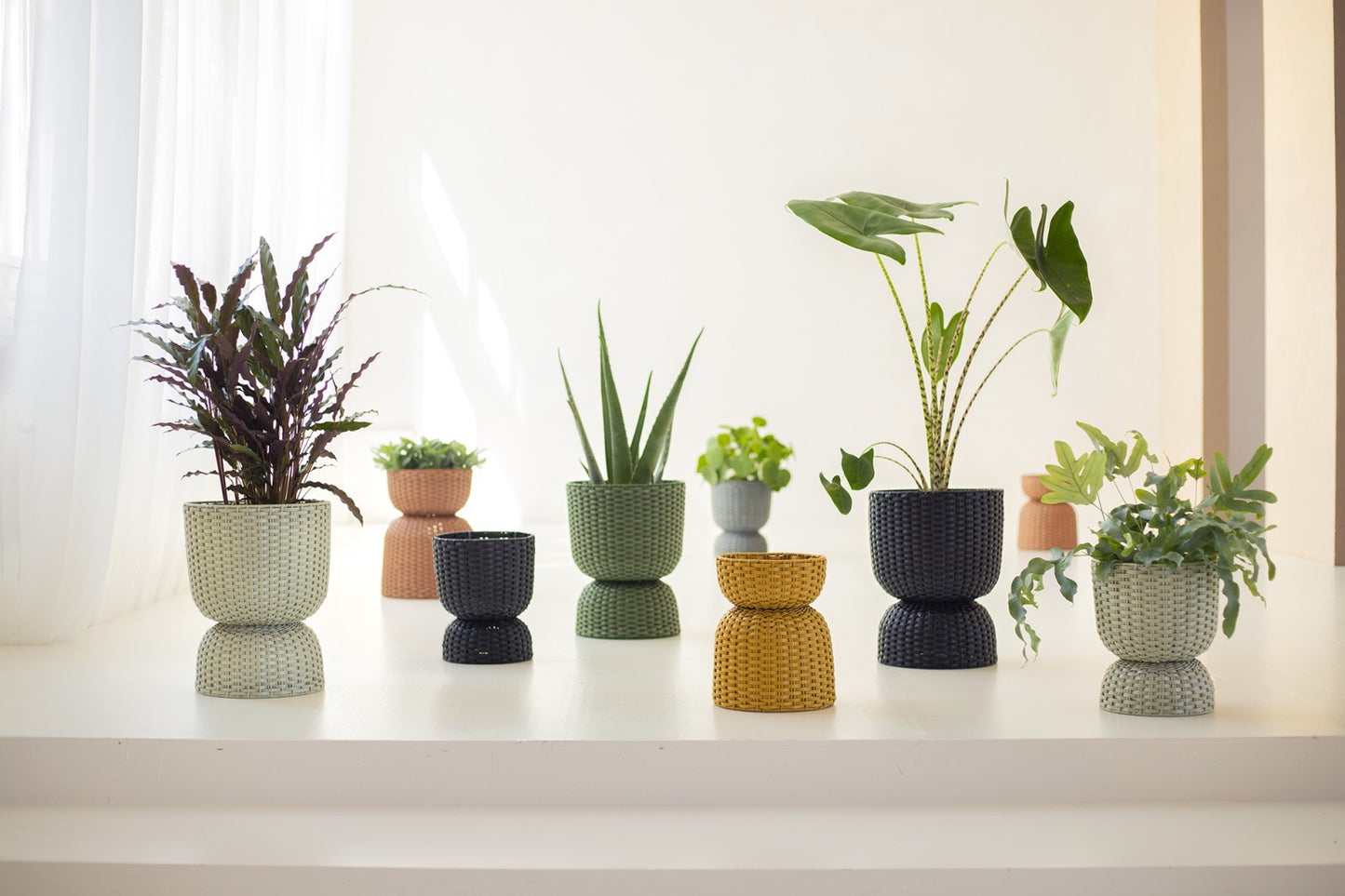 Diabolo Twist Planter Small