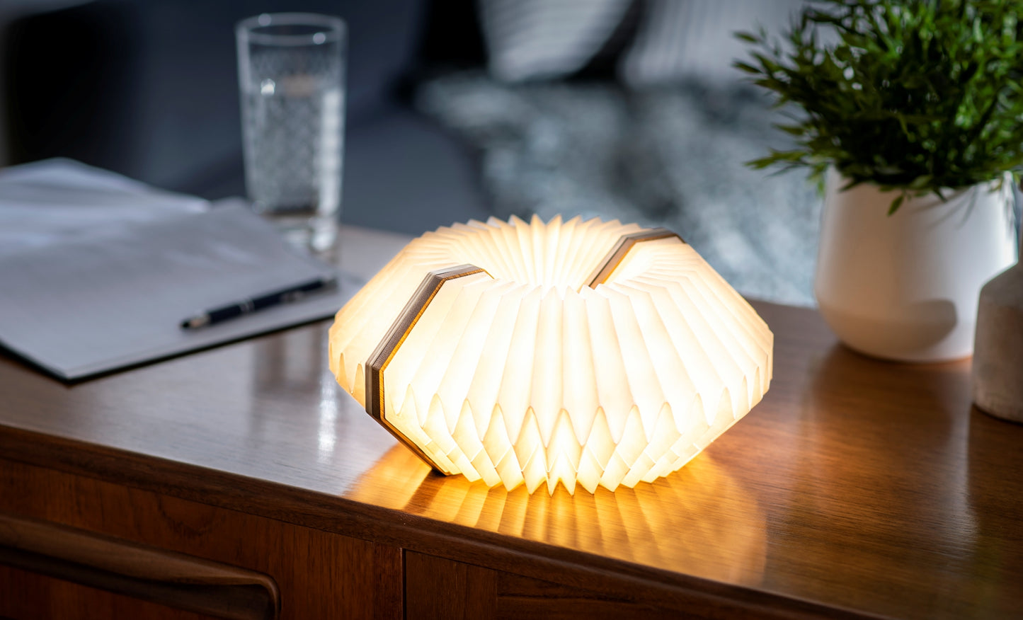 Smart Accordion Lamp