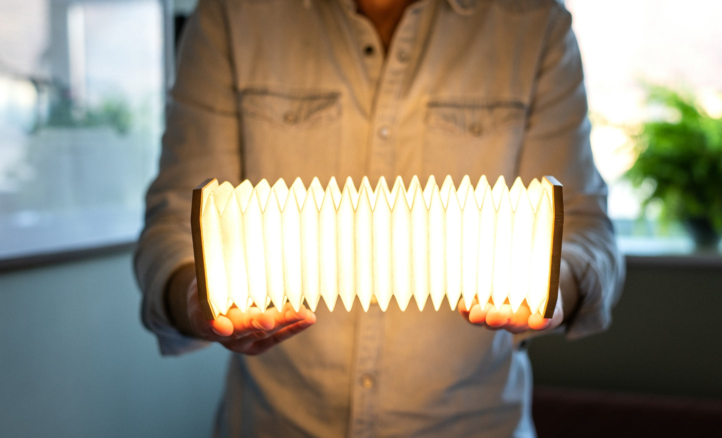 Smart Accordion Lamp