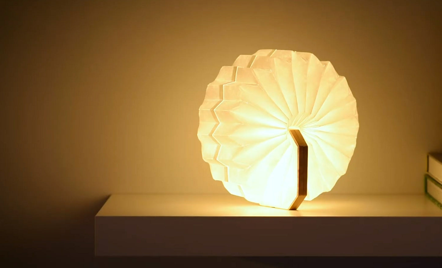Smart Accordion Lamp