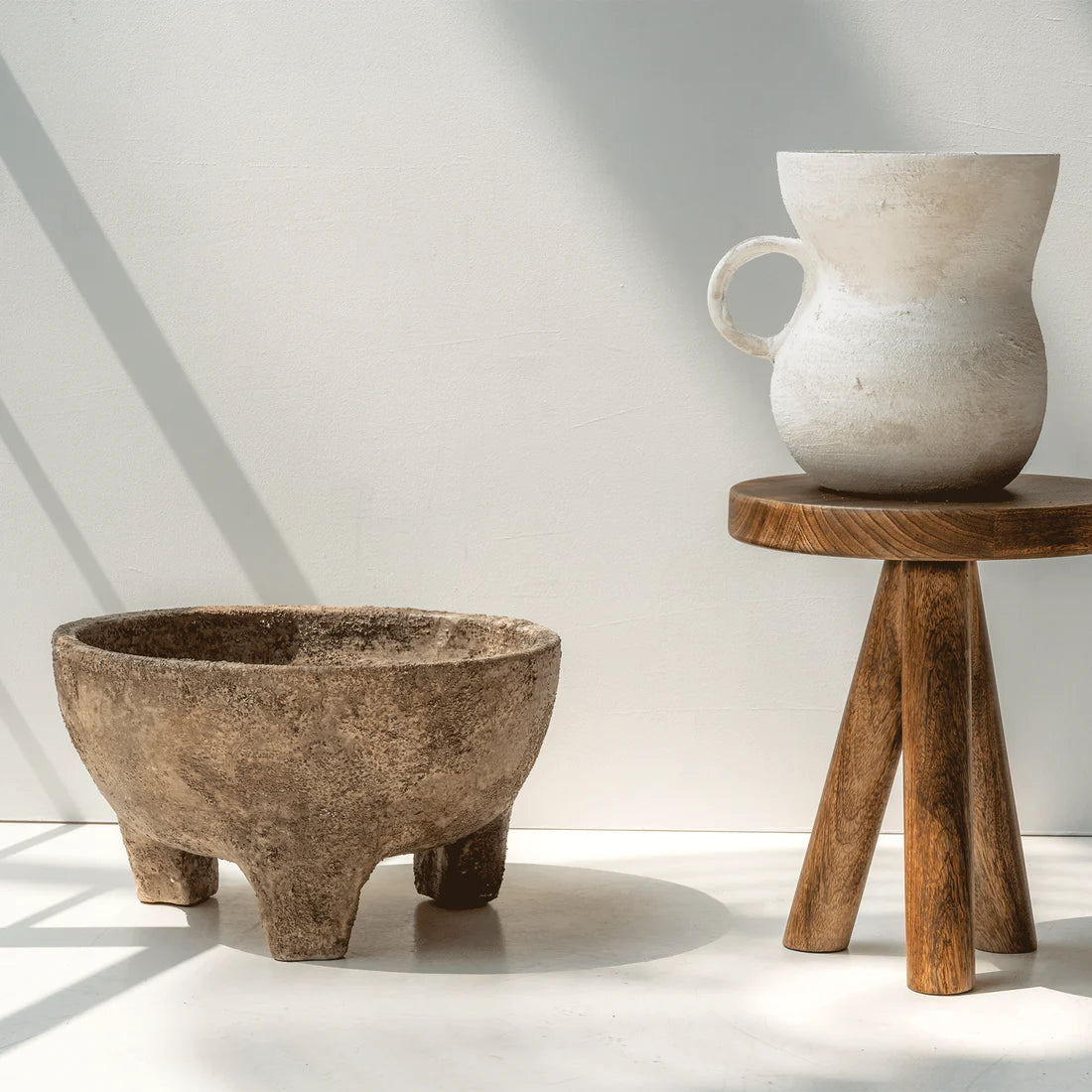 Modern Rustic Pot on Legs