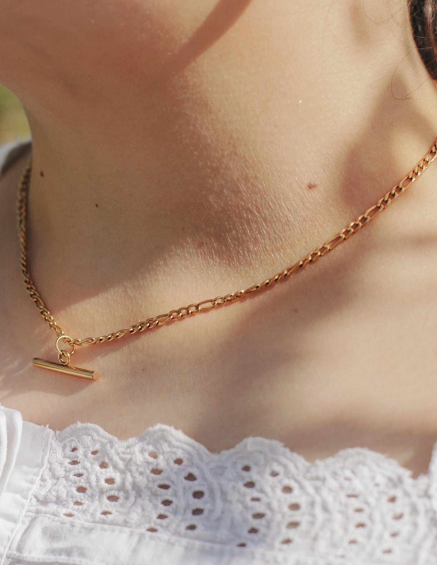 Gold T-Bar Choker Necklace