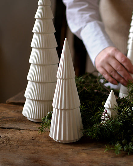 Grandalen | White Ceramic Decor | Christmas Tree