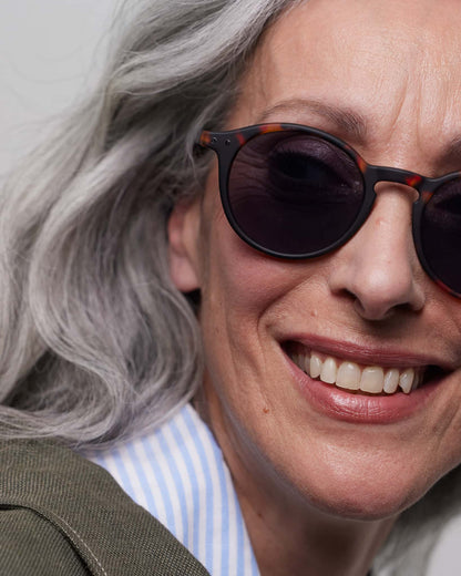 IZIPIZI #D Sunglasses Round Tortoise