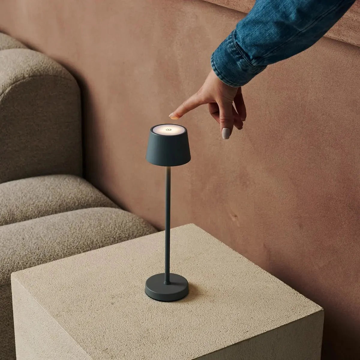 Vondel Grey Rechargeable Lamp