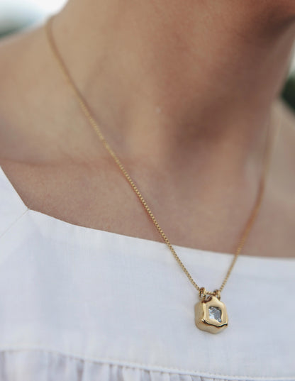 Gold Fluid Pendant Necklace